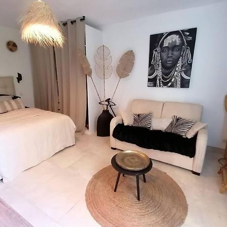 Superbe Studio Ethnique Appartement Hyères Buitenkant foto