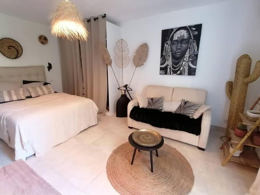 Superbe Studio Ethnique Appartement Hyères Buitenkant foto