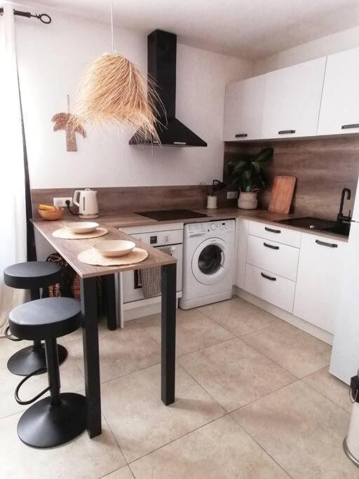 Superbe Studio Ethnique Appartement Hyères Buitenkant foto