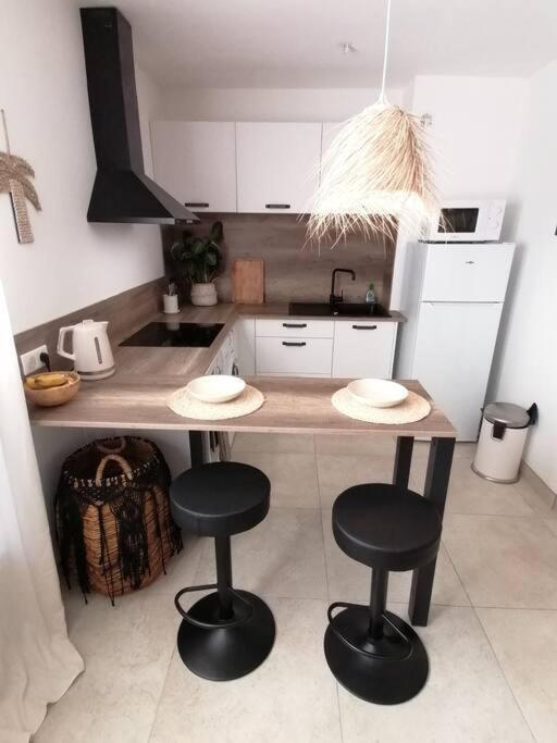Superbe Studio Ethnique Appartement Hyères Buitenkant foto